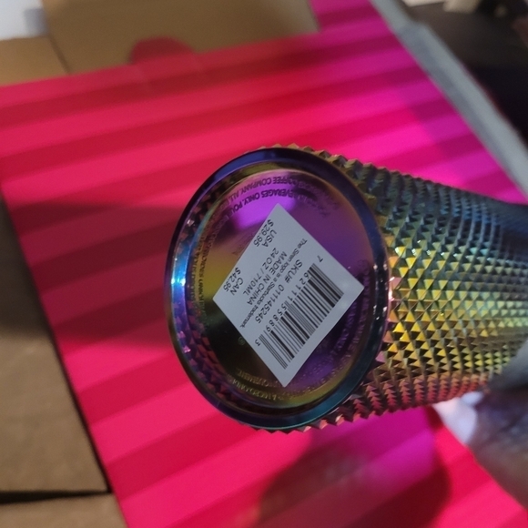 NWT Limited Edition Starbucks Rainbow Oil Slick Studded 24oz tumbler - Picture 4 of 4